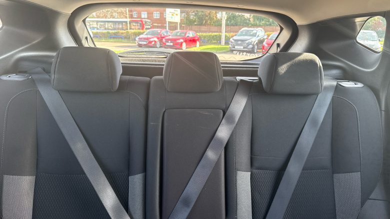 Nissan Qashqai 1.3 DiG-T Acenta Premium 5dr Petrol Hatchback